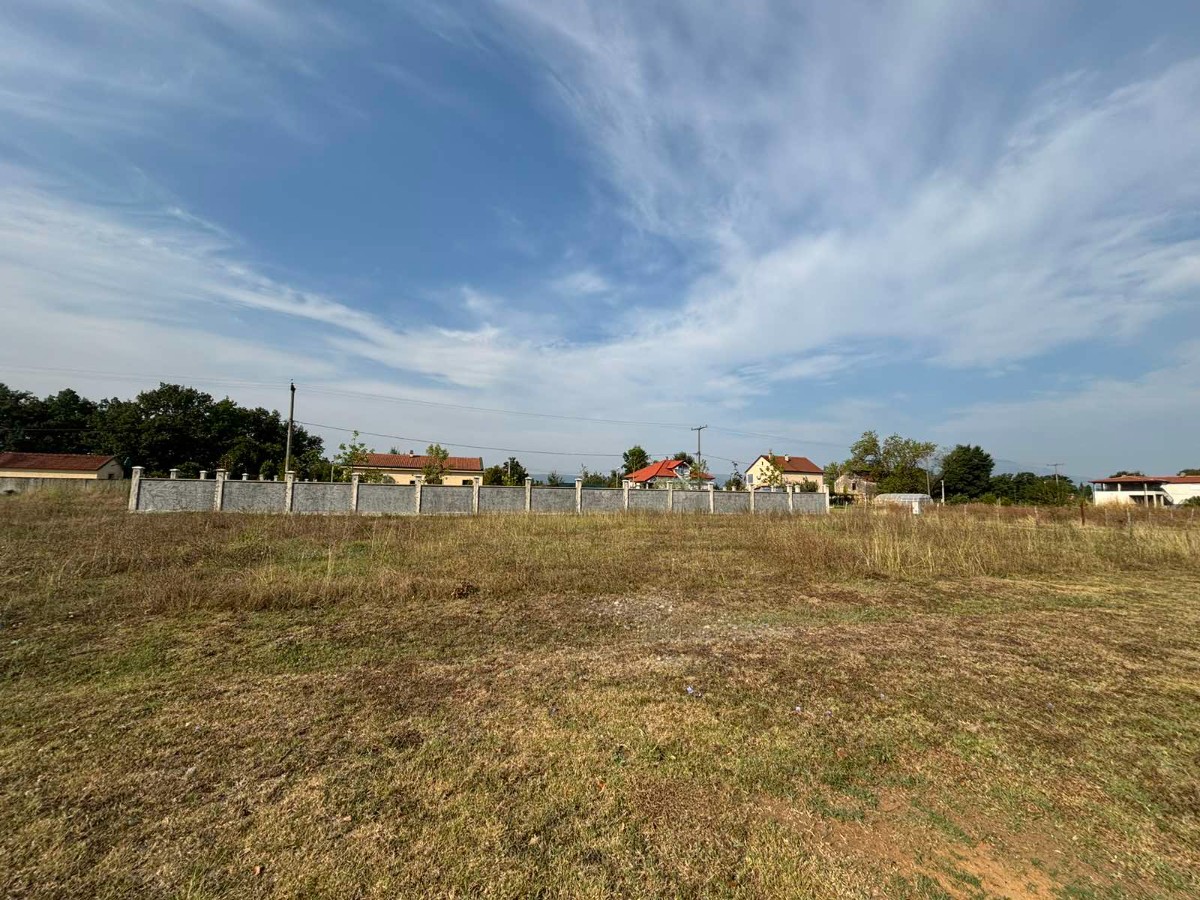 867 m2 plot for sale, Pričelje, Podgorica