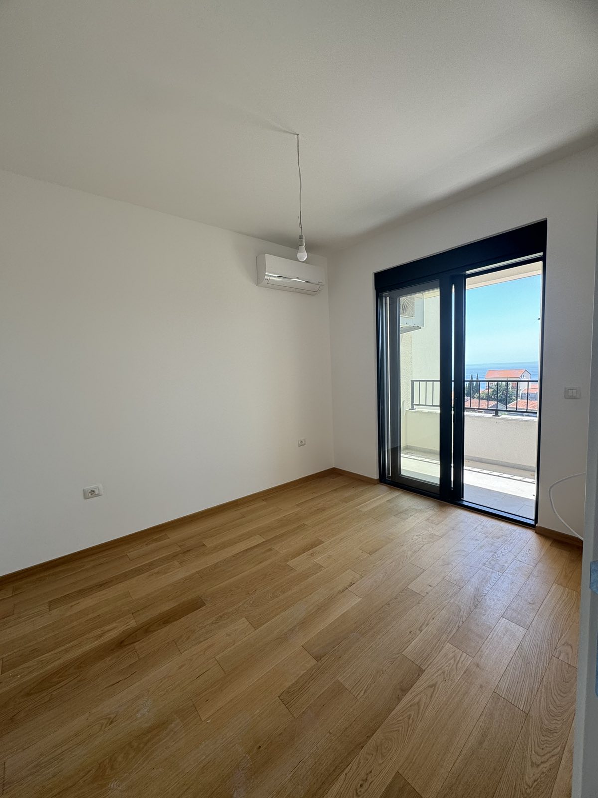 Two-bedroom apartment for sale in a new building in Bečići, Budva