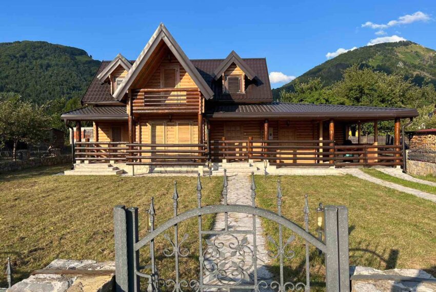 Ideal mountain house for sale in Kolašin, Smailagića Polje.