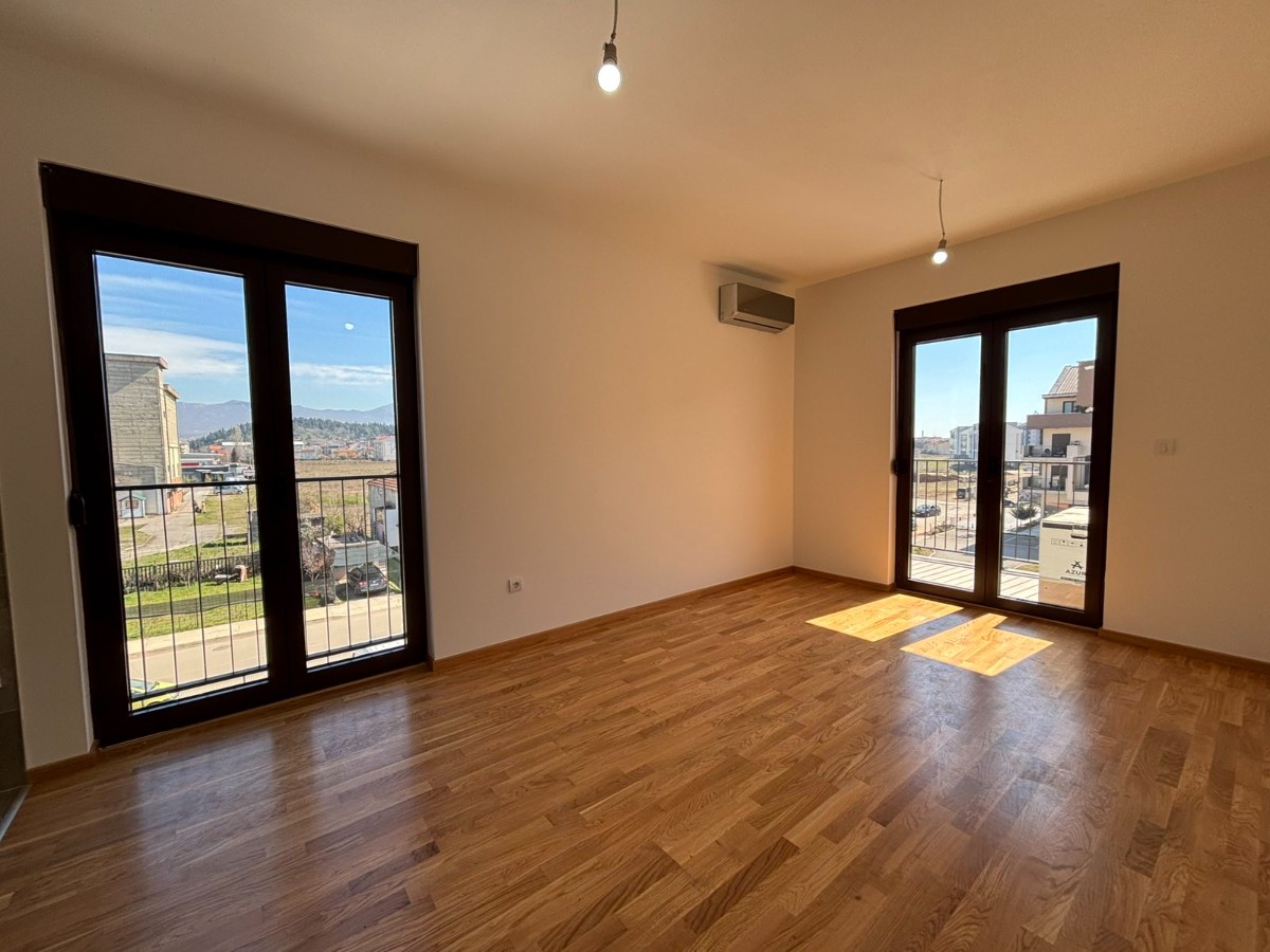 Unfurnished apartment for rent behind Titex, Podgorica.